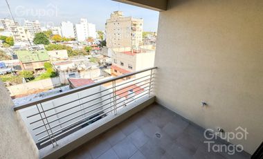 Venta Departamento Villa Luro Monoambiente Balcón Estrenar