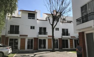 EXCELENTE OPORTUNIDAD SE RENTA CASA EN CONDOMINIO EN SAN PEDRO MARTIR