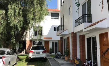 EXCELENTE OPORTUNIDAD SE RENTA CASA EN CONDOMINIO EN SAN PEDRO MARTIR