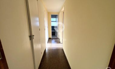 Departamento de 3 ambientes- Zona Centro