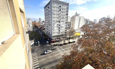 Departamento de 3 ambientes- Zona Centro