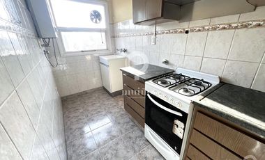 Departamento de 3 ambientes- Zona Centro