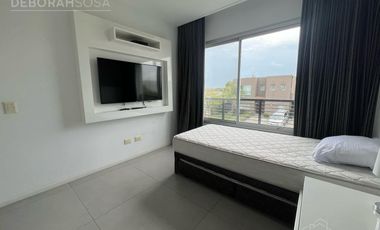 Casa en alquiler Barrio Los Castaños Nordelta pileta 3 habitaciones y dependencia