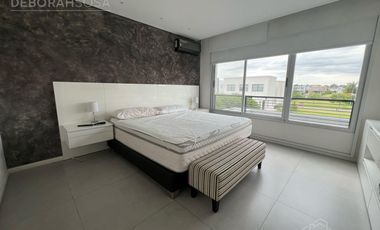Casa en alquiler Barrio Los Castaños Nordelta pileta 3 habitaciones y dependencia