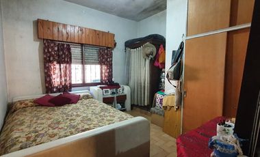 CASA EN VENTA 20 DE JUNIO
