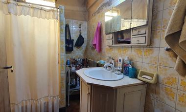 CASA EN VENTA 20 DE JUNIO