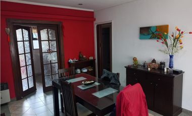 MOGOTES; AMPLIO CHALET + DEPARTAMENTO