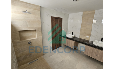 Casa en URB. CONDADO VICOLINCI