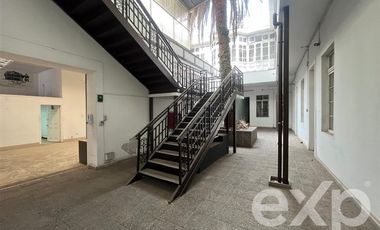 Oficina en Arriendo en Agustinas