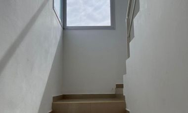 Alquiler Casa tres dorm. con piscina BÂ° La Zagala
