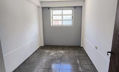 Dpto. Planta baja No 2 / Suipacha & M.B. Pastor