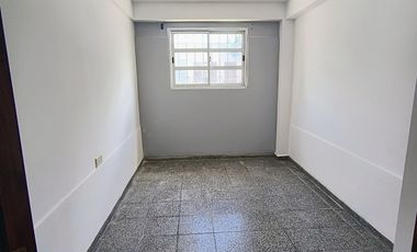 Dpto. Planta baja No 2 / Suipacha & M.B. Pastor