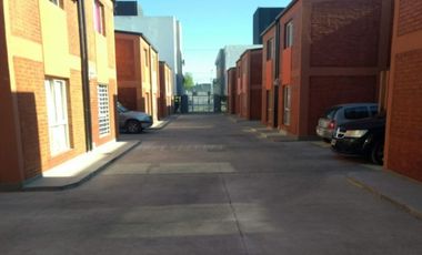 Alquiler Duplex Dos Dorm. Barrio Canal V