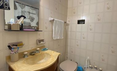VENTA. DEPARTAMENTO 2 AMB. CON DEPENDENCIA. AV COLON 1900. MAR DEL PLATA