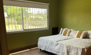 CASA 5 AMBIENTES PERMUTA PILETA QUINCHO PARRILLA