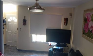 Venta dupelx 3 ambientes con patio en Lanús Oeste.