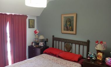 Venta dupelx 3 ambientes con patio en Lanús Oeste.