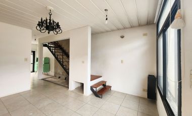 VENTA PH 3 AMBIENTES EL PALOMAR PATIO COCHERA