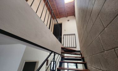 VENTA PH 3 AMBIENTES EL PALOMAR PATIO COCHERA