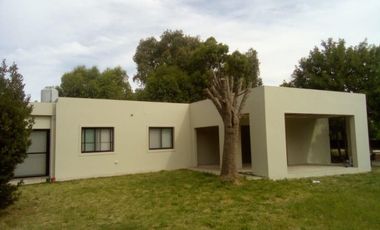 Casas en venta 4 dormitorios en Los Talas Berisso