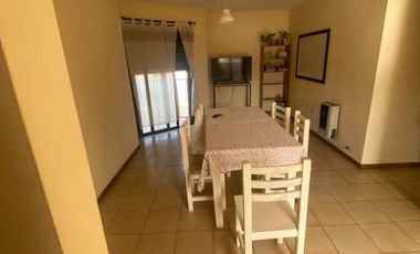 ALQUILER DEPARTAMENTO 2 DORMITORIOS HIPOLITO IRIGOYEN Y BELGRANO