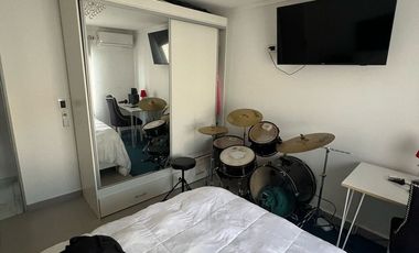 CASA DE 2 DORMITORIOS CON PILETA EN VENTA