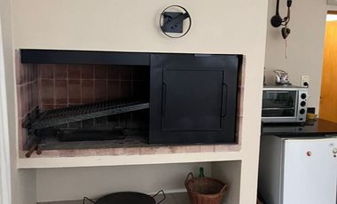 CASA QUINTA EN VENTA EN LINCOLN CON PILETA