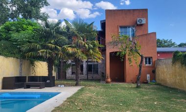 CASA 5 AMBIENTES EN VENTA S.M MONTE PILET PERMUTA