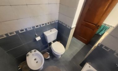 CASA 5 AMBIENTES EN VENTA S.M MONTE PILET PERMUTA