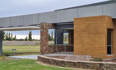 VENTA de LOTE  en LOS CORRALITOS, Guaymallén