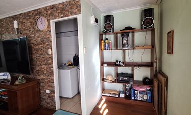 VENTA  DE CASA AMPLIADA, REGULARIZADA Y CON PANELES SOLARES