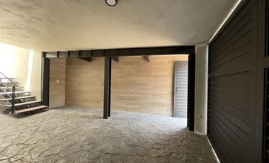 Casa en venta totalmente remodelada y actualizada en La Herradura