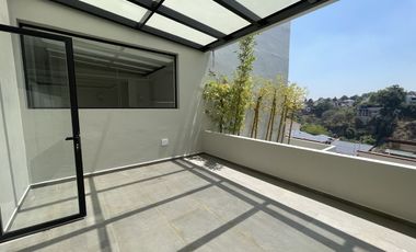Casa en venta totalmente remodelada y actualizada en La Herradura