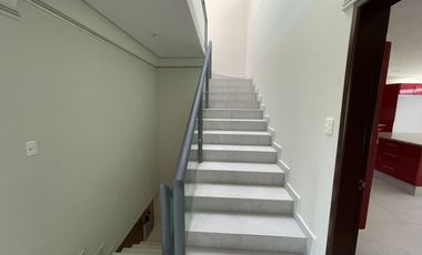 Espectacular casa en venta en la 6ta Sección de Lomas Verdes