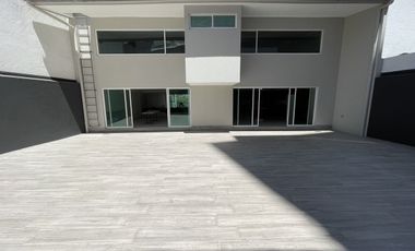 Espectacular casa en venta en la 6ta Sección de Lomas Verdes