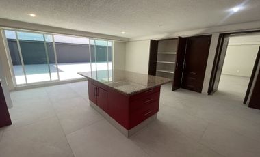 Espectacular casa en venta en la 6ta Sección de Lomas Verdes