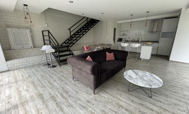 Residencia única en la Herradura – doble terreno, jardín plano, gimnasio y suite