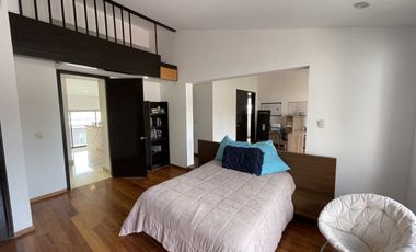Residencia única en la Herradura – doble terreno, jardín plano, gimnasio y suite
