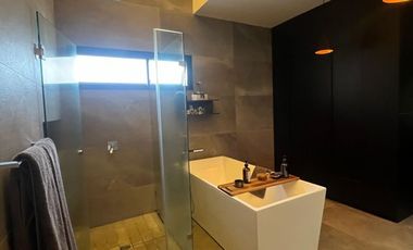 CASA EN VENTA EN FRACCIONAMIENTO DEL PILAR  $7'250,000 pesos