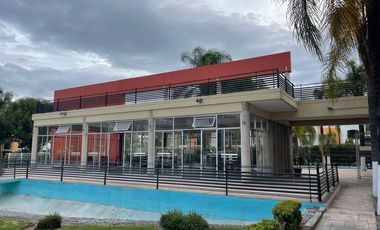 CASA EN VENTA EN FRACCIONAMIENTO DEL PILAR  $7'250,000 pesos