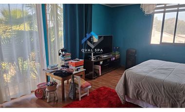 QVAL SPA Vende Hermosa Casa con piscina y 3 cabañas en Requinoa - VI Región