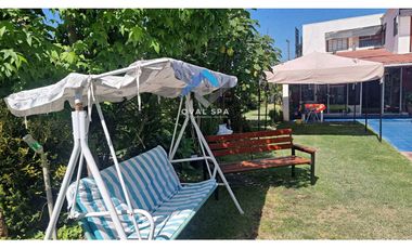 QVAL SPA Vende Hermosa Casa con piscina y 3 cabañas en Requinoa - VI Región