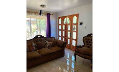 QVAL SPA Vende Hermosa Parcela de 6300 m2 con 2 casas en San Vicente de Tagua - Vende por Viaje