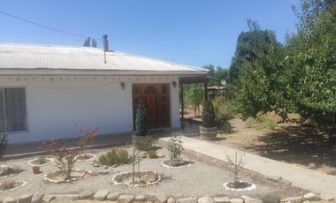 QVAL SPA Vende Hermosa Parcela de 6300 m2 con 2 casas en San Vicente de Tagua - Vende por Viaje