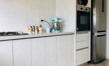 Casa en alquiler Amoblada con 3 habitaciones en Araucarias Puertos del Lago