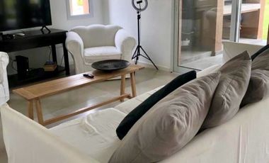 Casa en alquiler Amoblada con 3 habitaciones en Araucarias Puertos del Lago