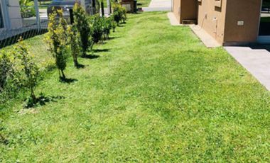 Casa en alquiler Amoblada con 3 habitaciones en Araucarias Puertos del Lago