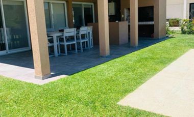 Casa en alquiler Amoblada con 3 habitaciones en Araucarias Puertos del Lago