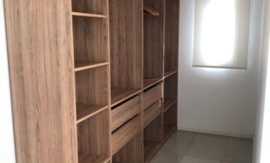 Casa en alquiler Amoblada con 3 habitaciones en Araucarias Puertos del Lago