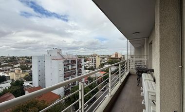 Alquiler departamento 2 ambientes con balcón en Morón